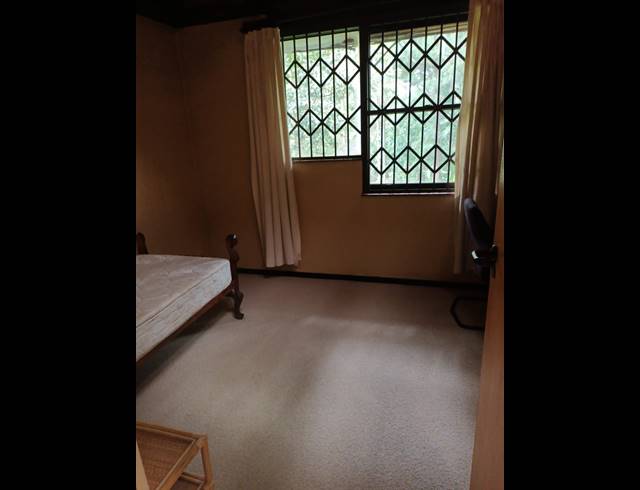 10 BEDROOM FREESTANDING TO LET IN EQUESTRIA